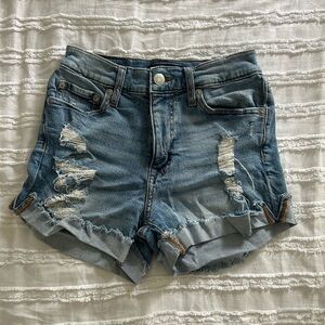 Aeropostale Ripped Jean Mom Shorts // Size 00